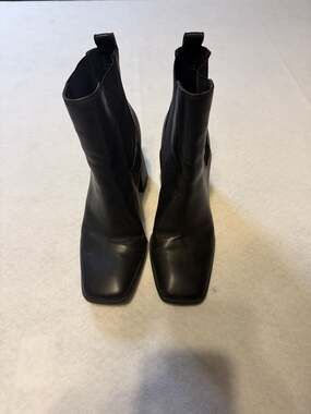 Circus by Sam Edelman Polly Black Square Toe Block Heel Ankle Boots